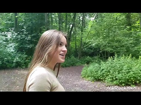 ❤️ Ek het vir Evelina voorgestel dat ons in 'n publieke plek naai! Sy het ja gesê. Toe genaai ek haar in die gat en kom in haar mond. Toe vis sy haarself. ️❌ Porno by ons af.pornolemon.ru ❌